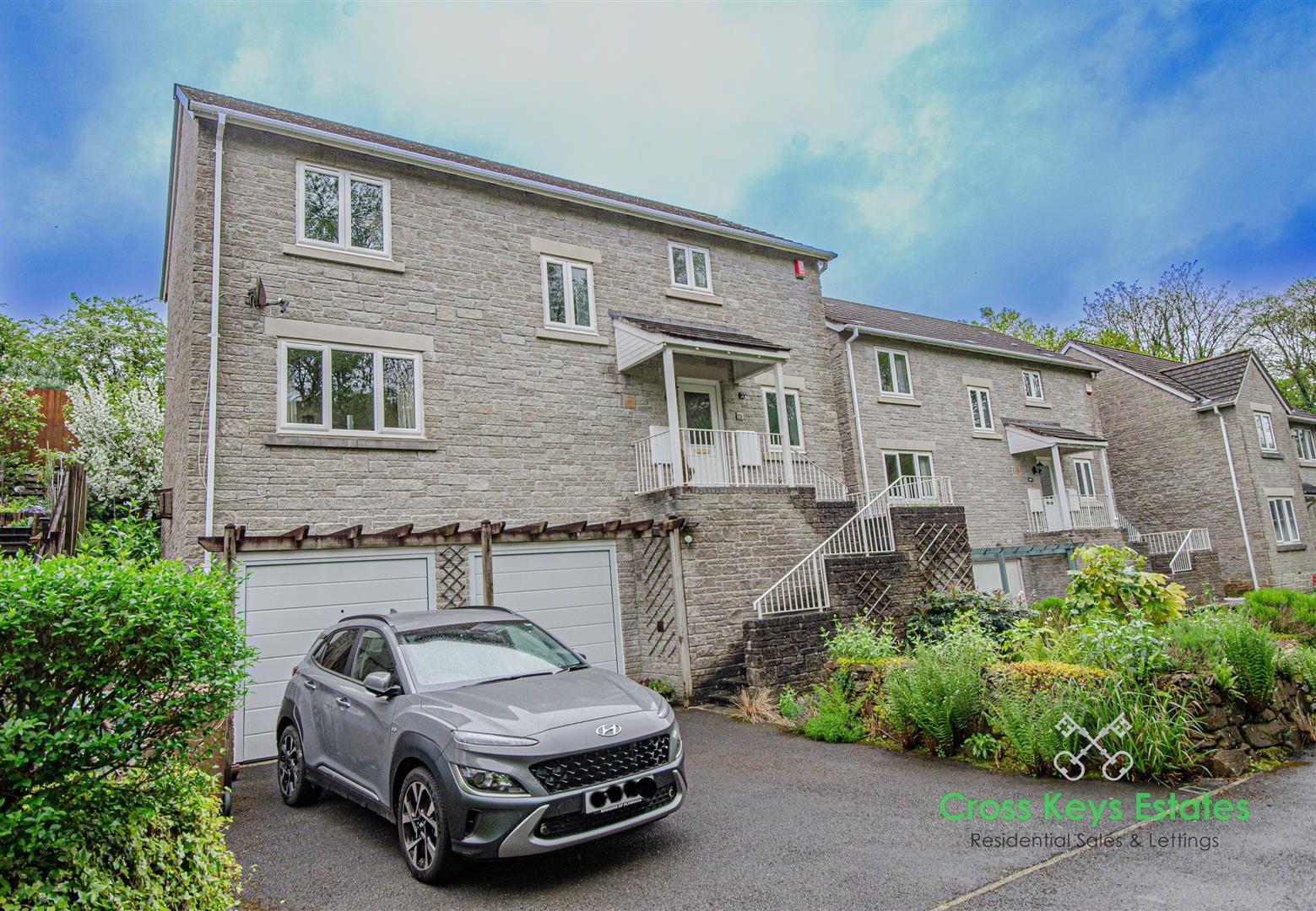 Cross Keys Estate Agents Sales Property of the Week 1