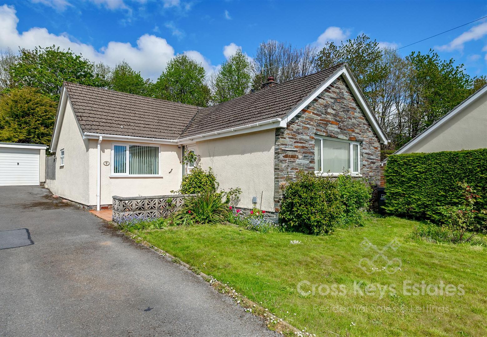 Cross Keys Estate Agents Sales Property of the Week 1