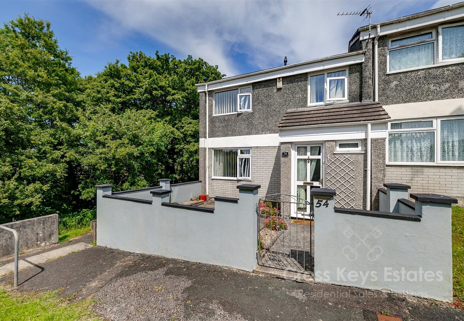 Cross Keys Estate Agents Sales Property of the Week 2