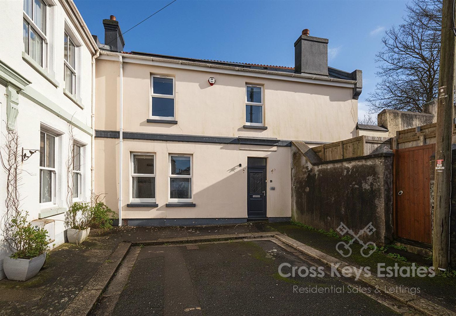 Cross Keys Estate Agents Sales Property of the Week 2