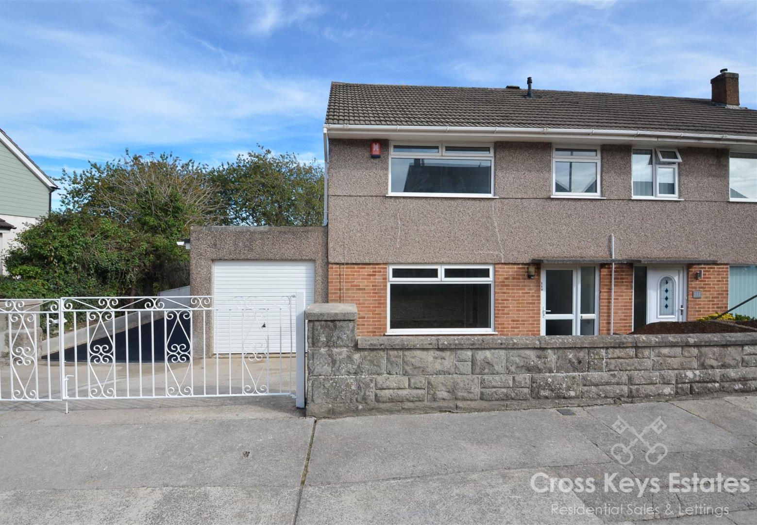 Cross Keys Estate Agents Sales Property of the Week 1